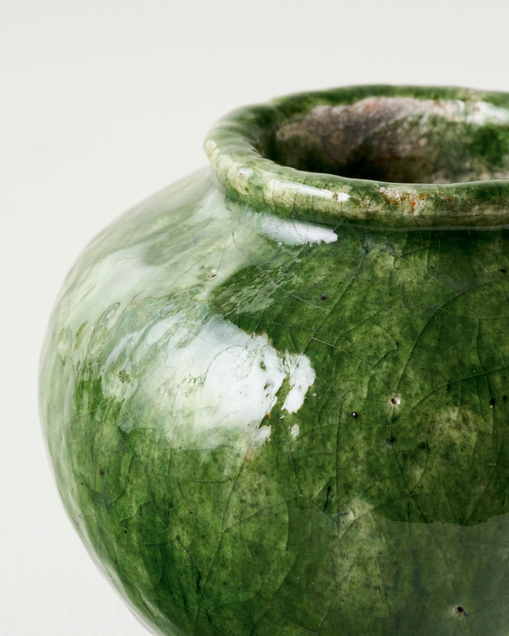 Round Blair Crackle Glaze Bud Vase up close