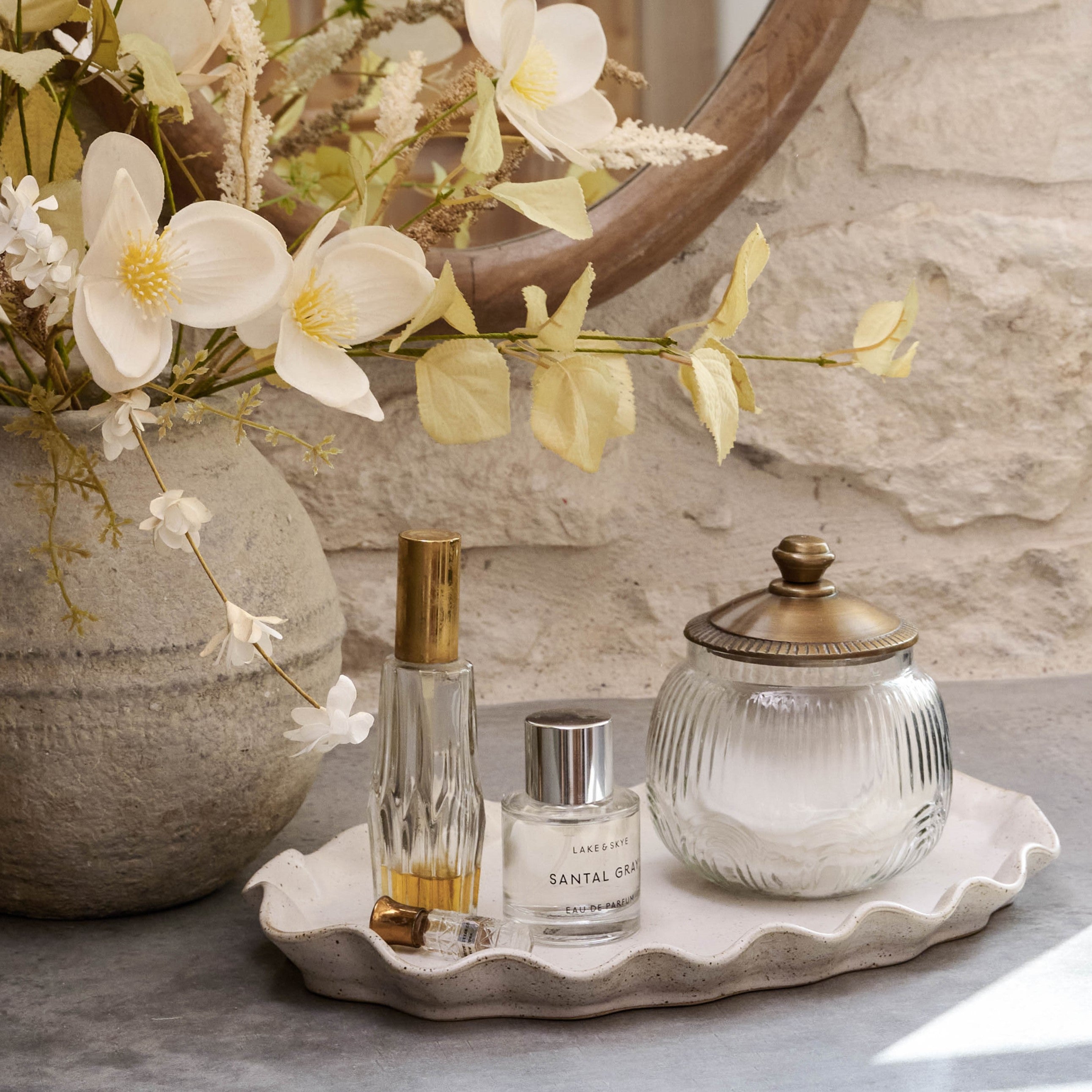 Ceramic Ruffled Tray with perfume fragrance and glass canister
