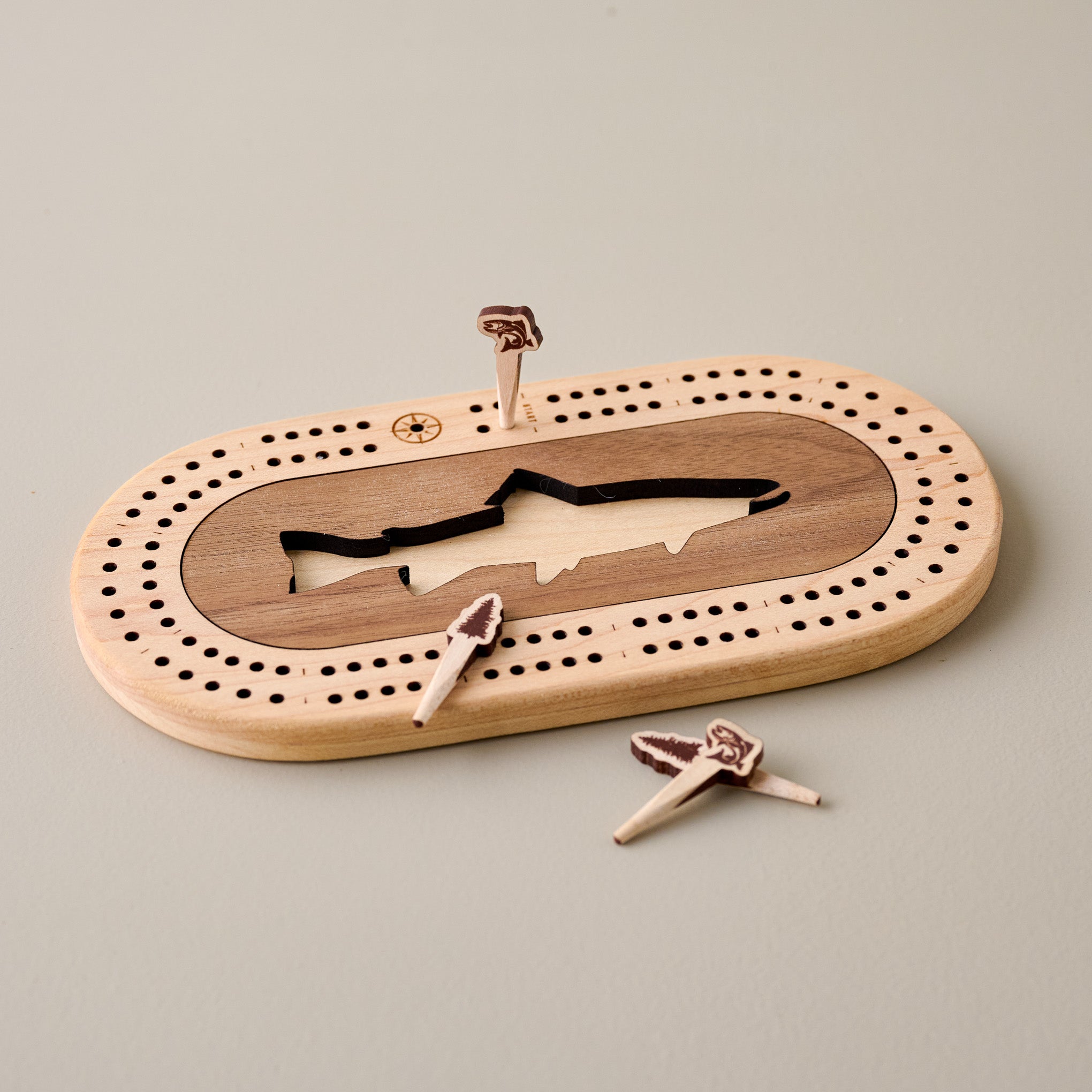 Wildlife Mini Travel Cribbage Board