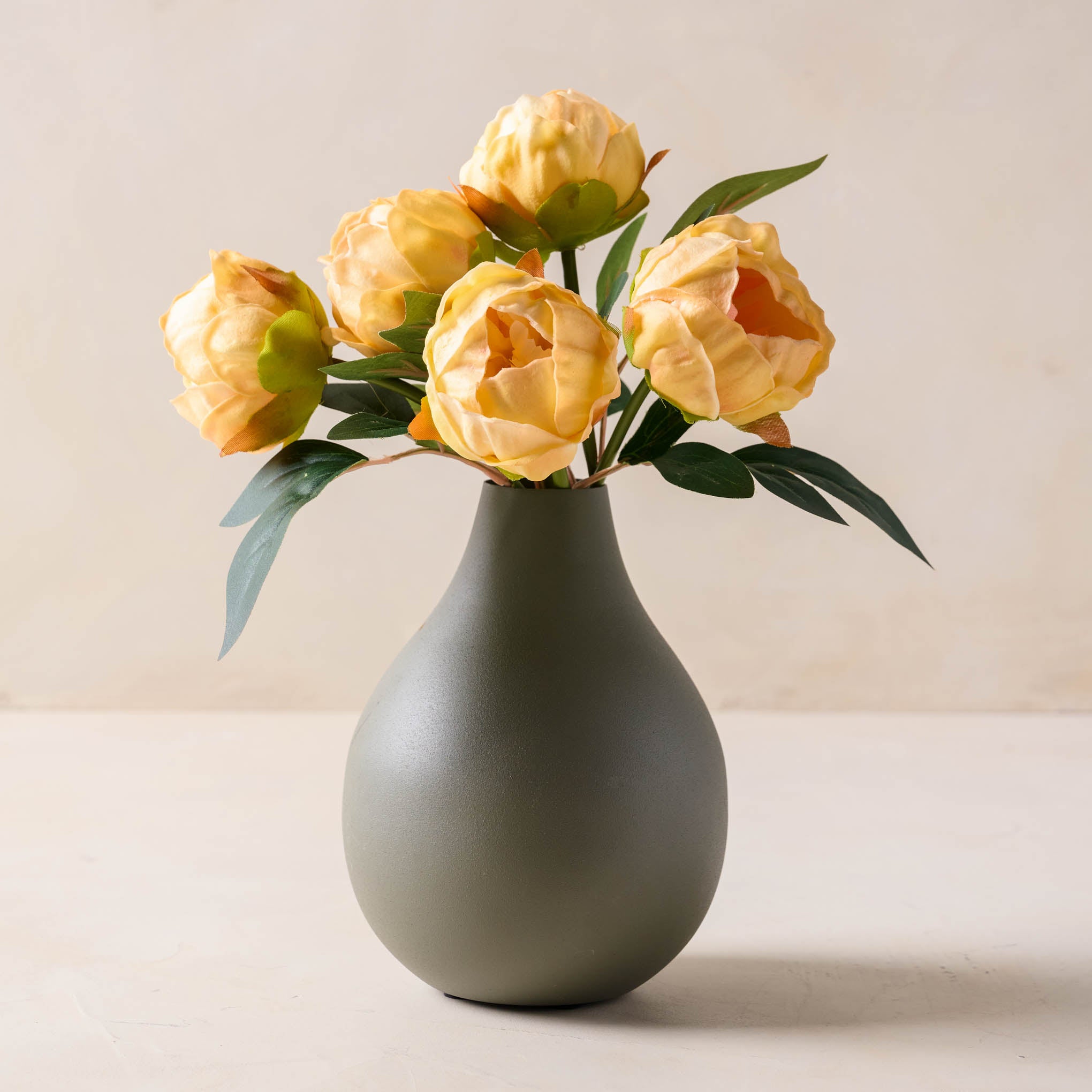 Peony Bundle in peach in carter vase