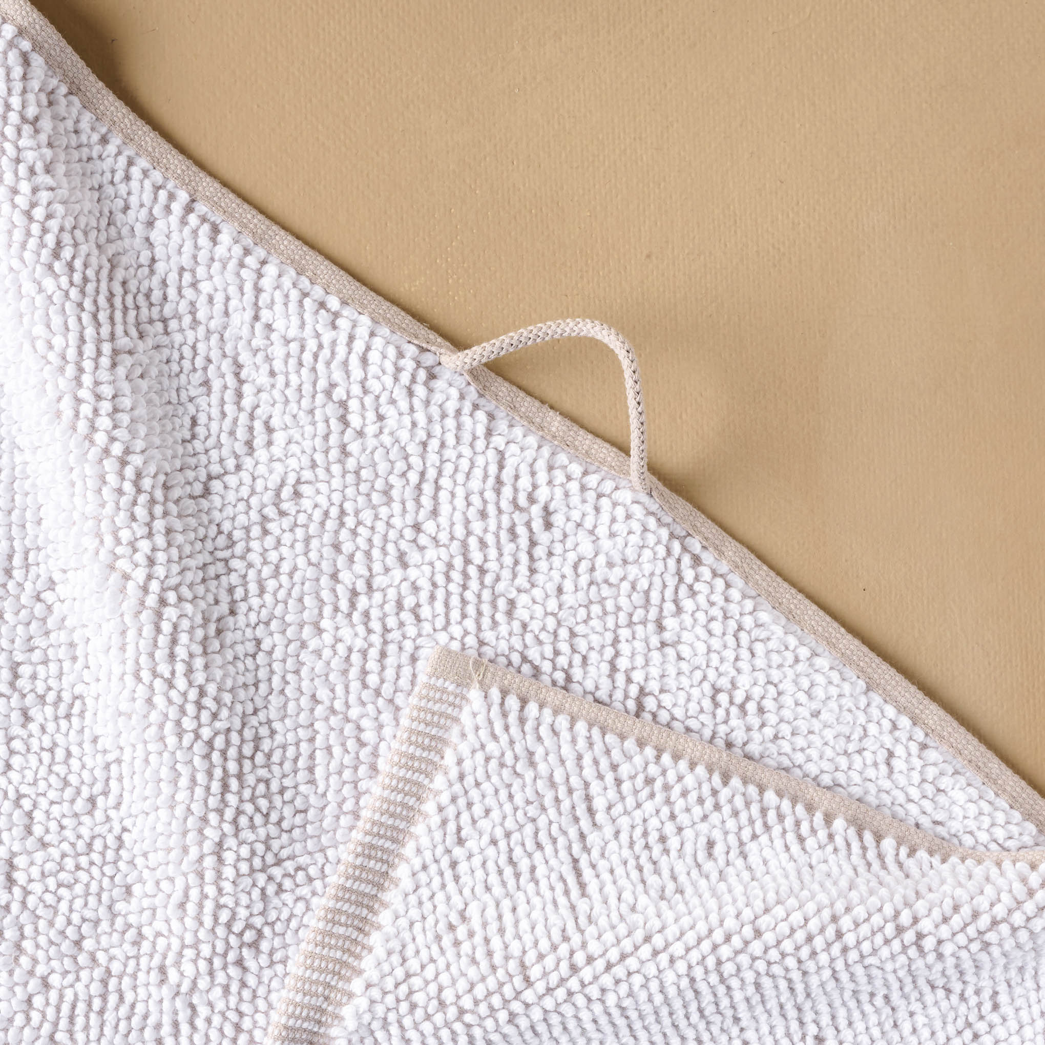 Linen Assisi Textured Towel close up of loop to hang on towel hook