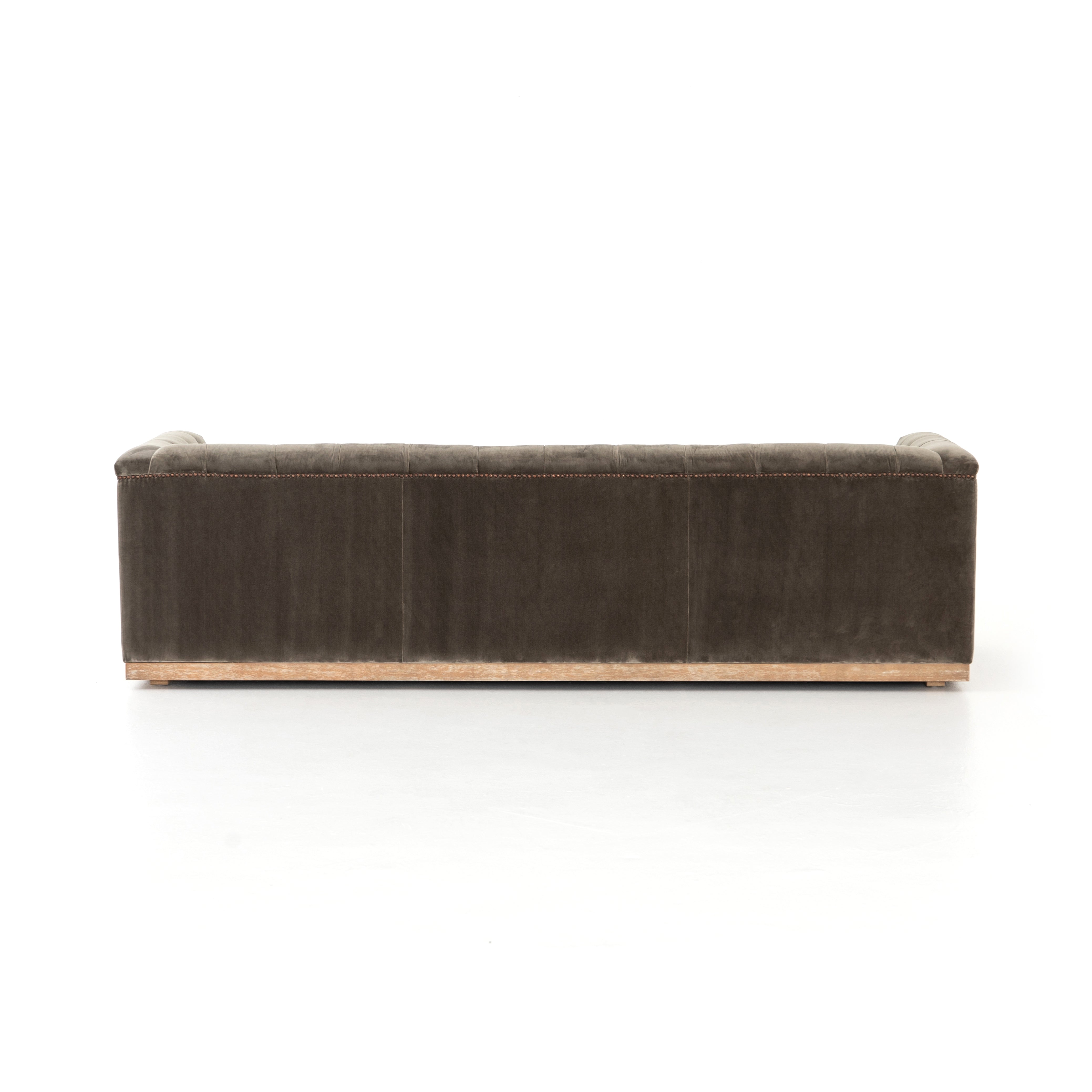 Arlo Sofa
