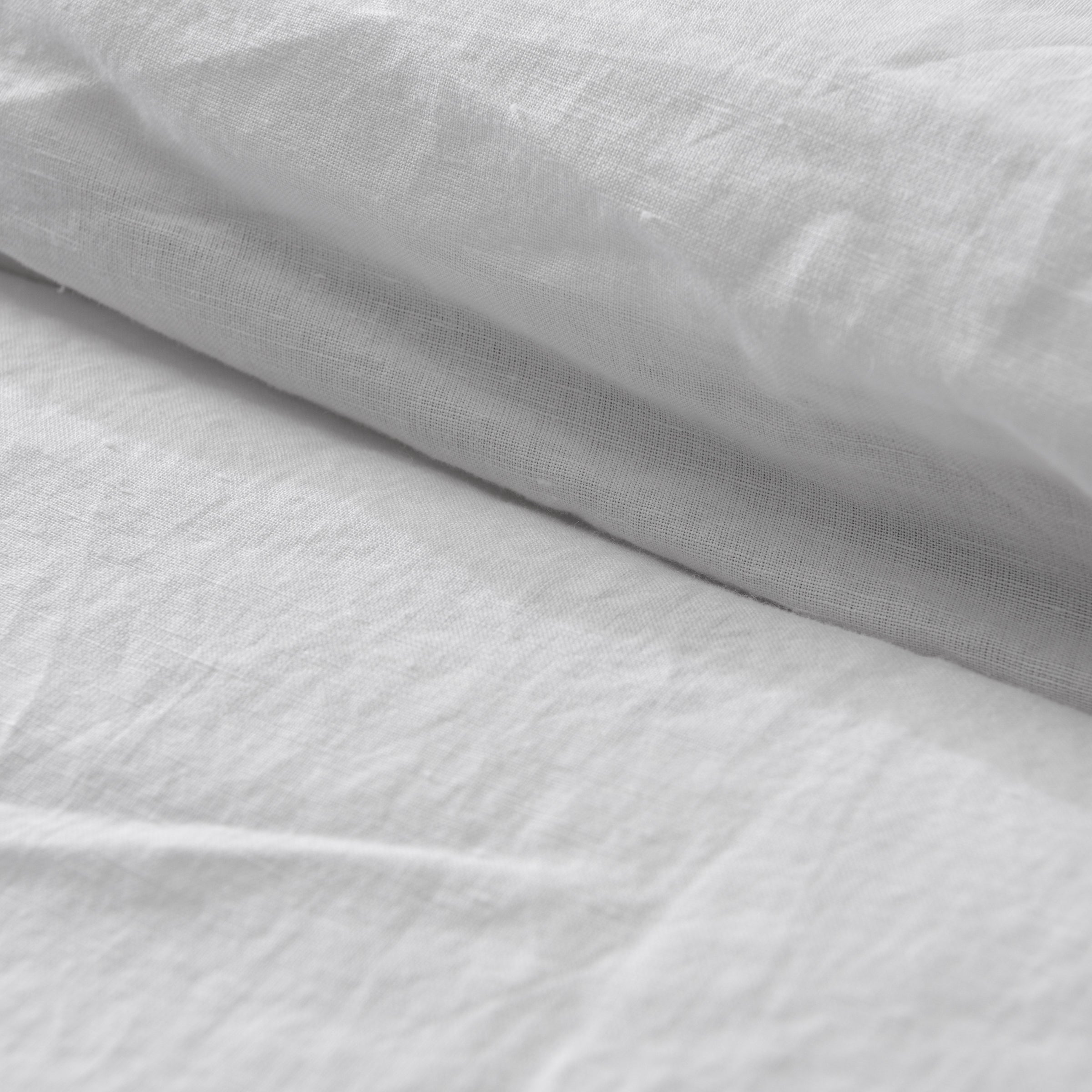 Magnoliass linen cotton duvet cover bedding in white