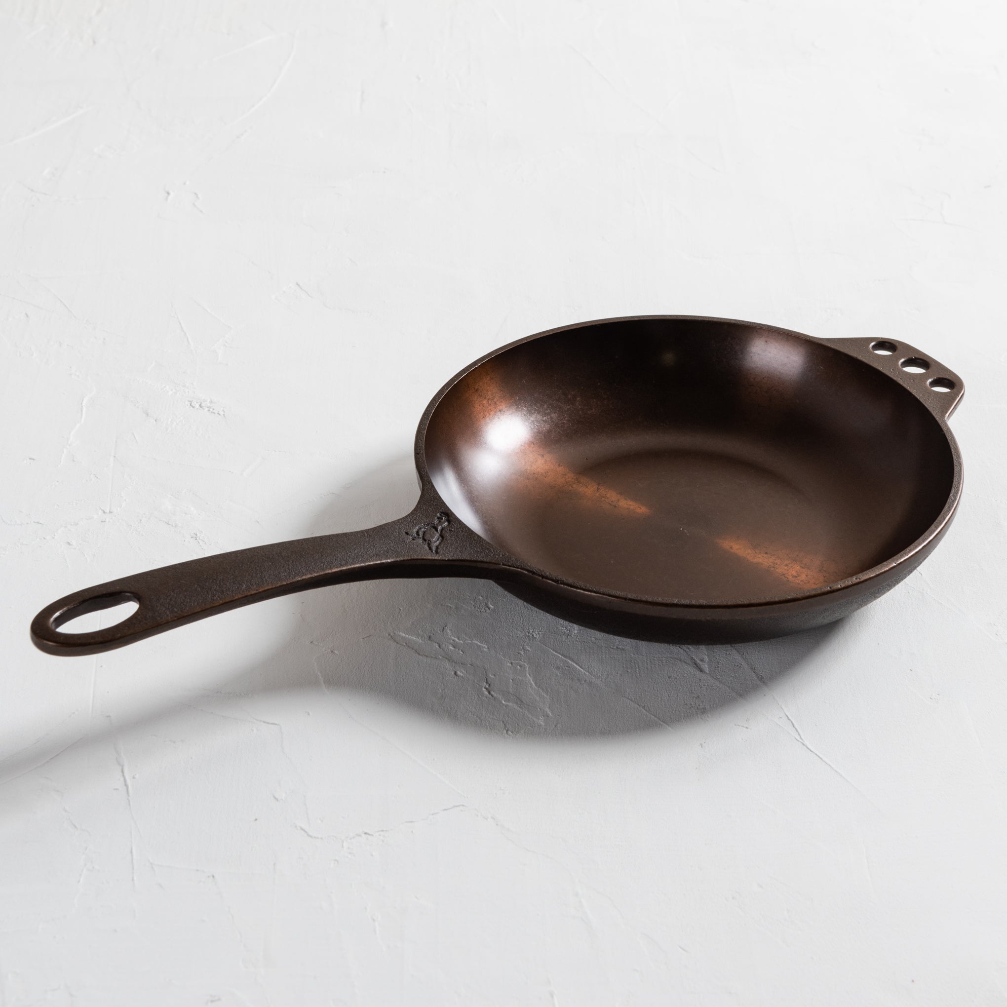 smithey cast iron chef skillet number 8