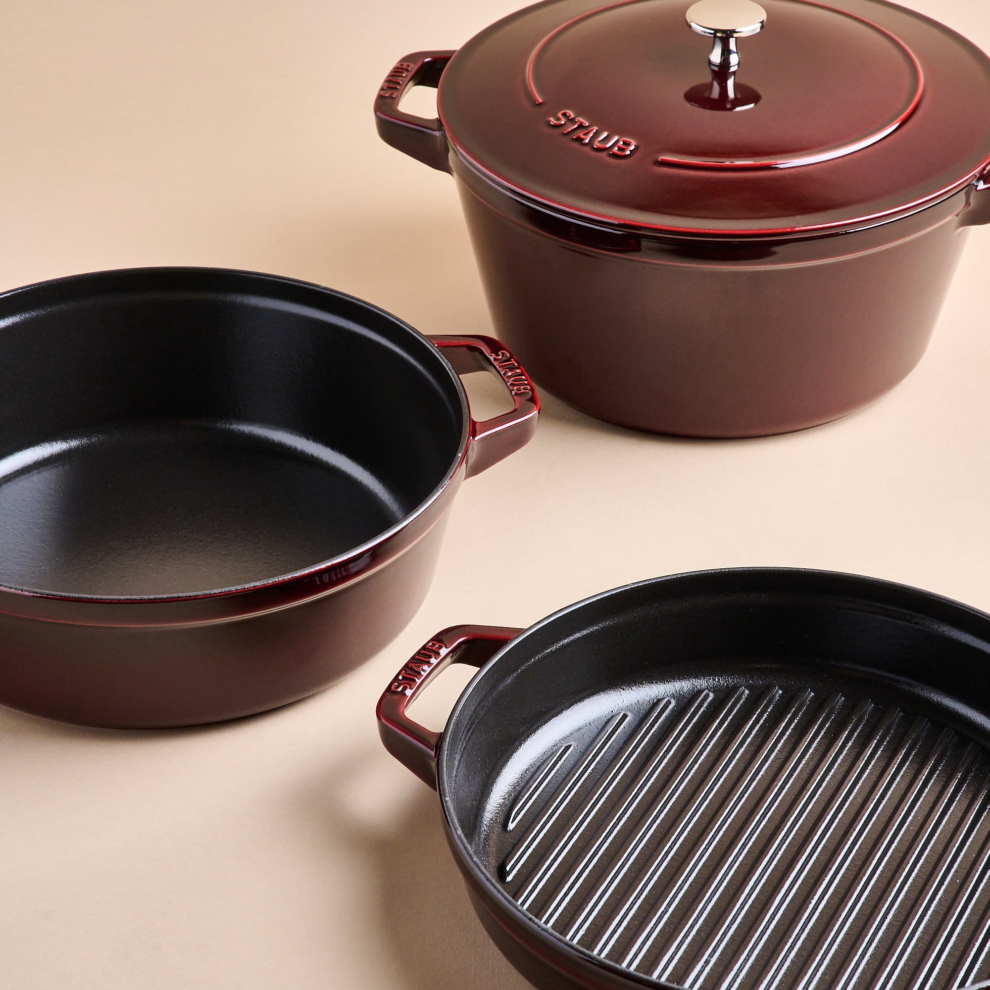 Magnoliass Staub Stackable 4-Piece Set
