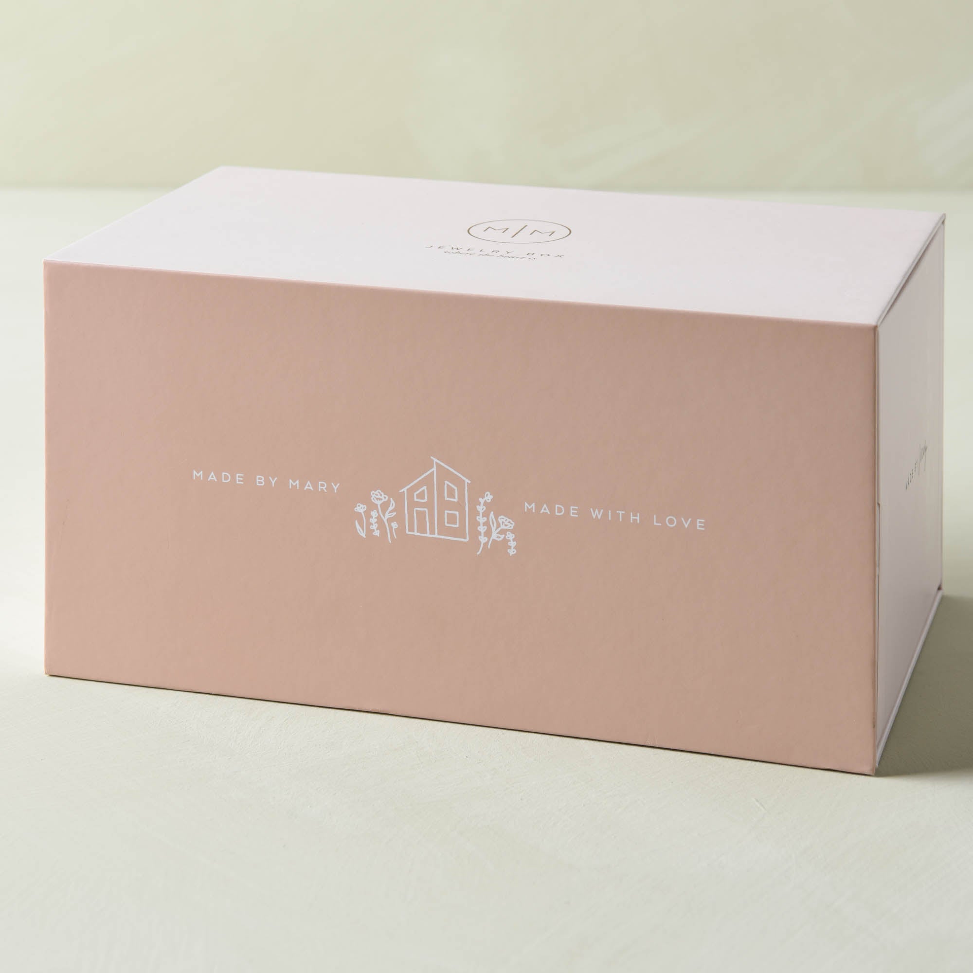 Magnoliass leather jewelry box with removable trays