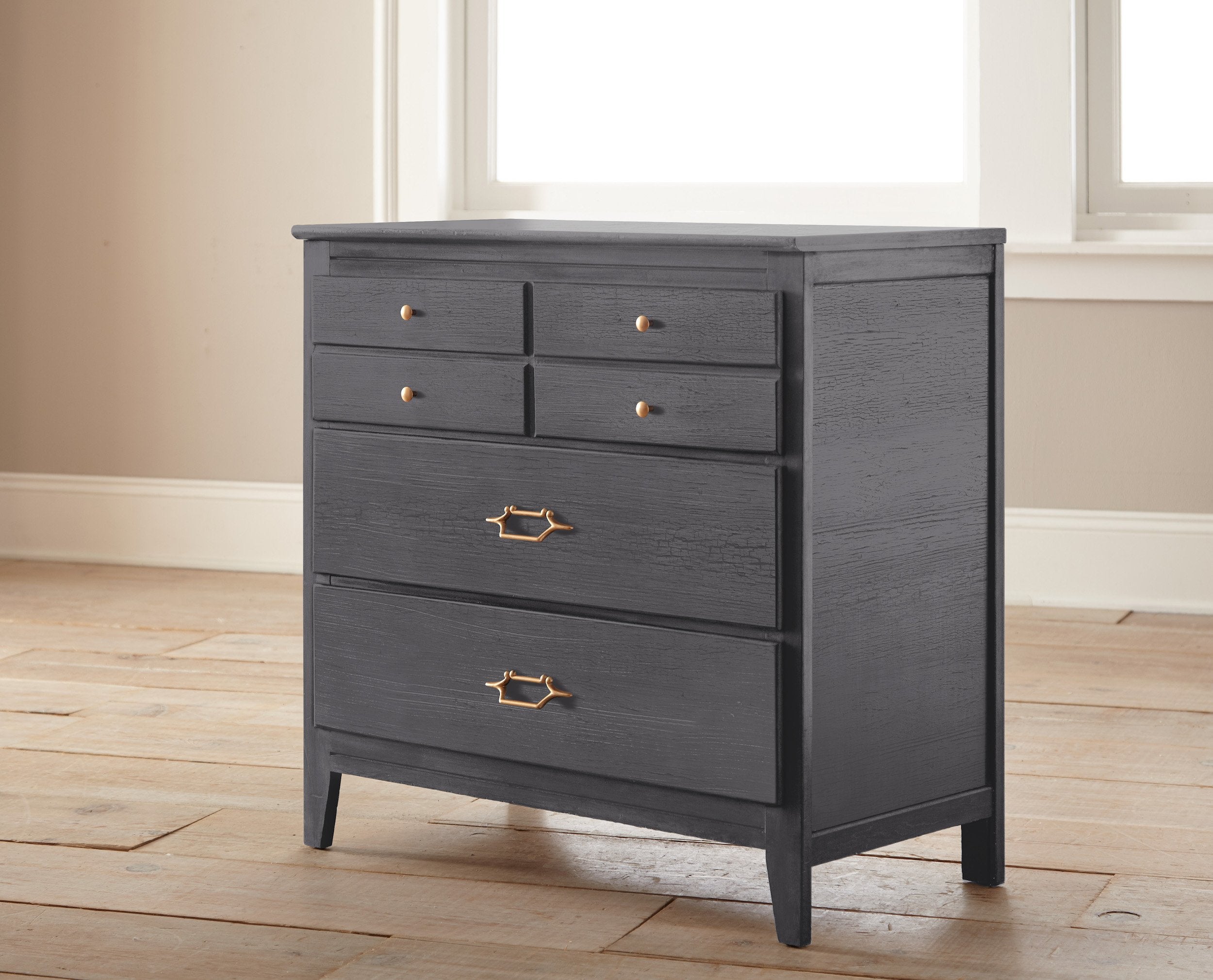 cool charcoal grey chalk paint