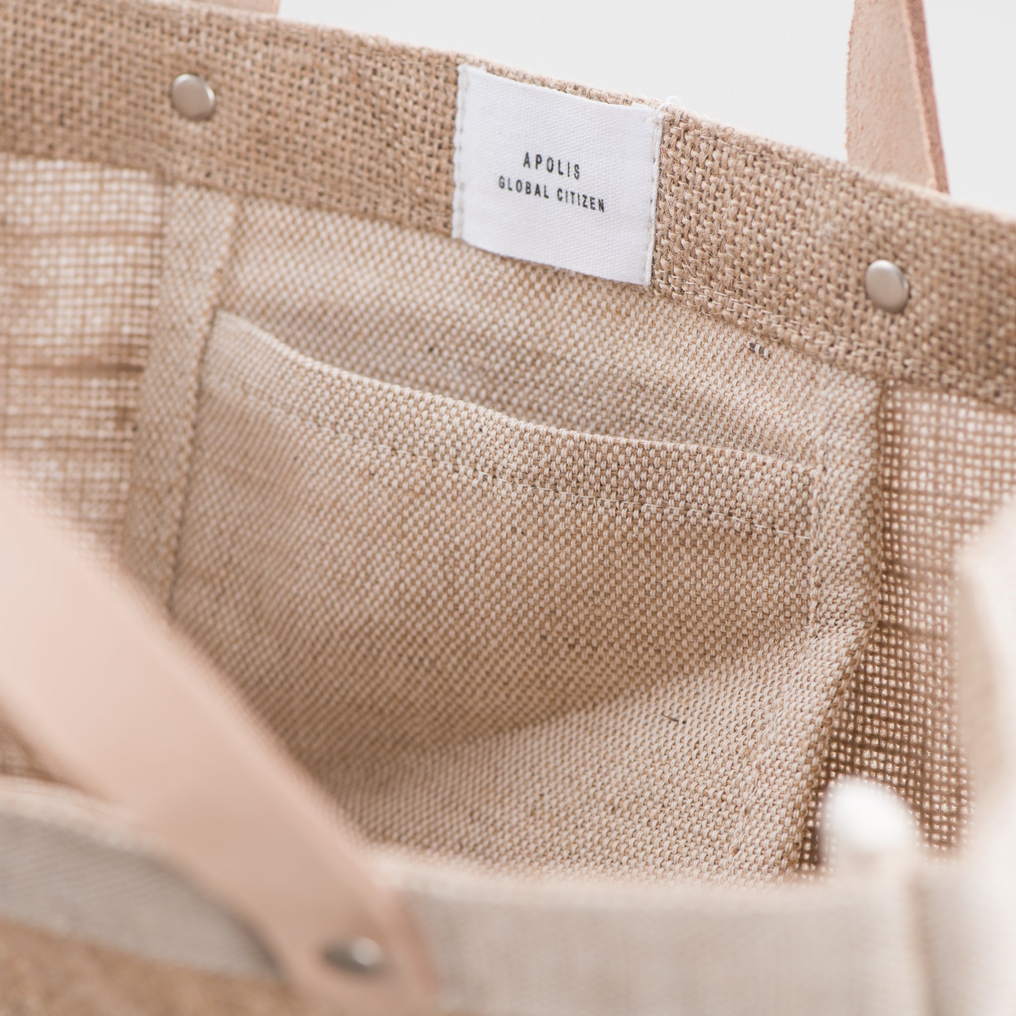 burlap tote with leather handles with Magnoliass script logo